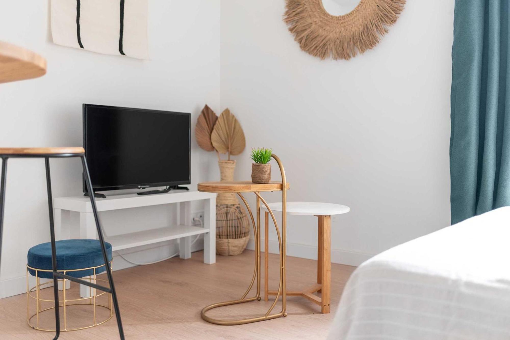 Le Tropical : T2 Renove Ambiance Cosy Et Coloree Apartamento